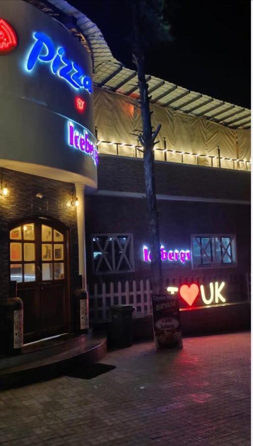 Icebergs Mussoorie - A Boutique Stay And 24 Hrs Roof Top Cafe Extérieur photo