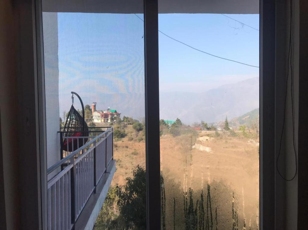 Icebergs Mussoorie - A Boutique Stay And 24 Hrs Roof Top Cafe Extérieur photo