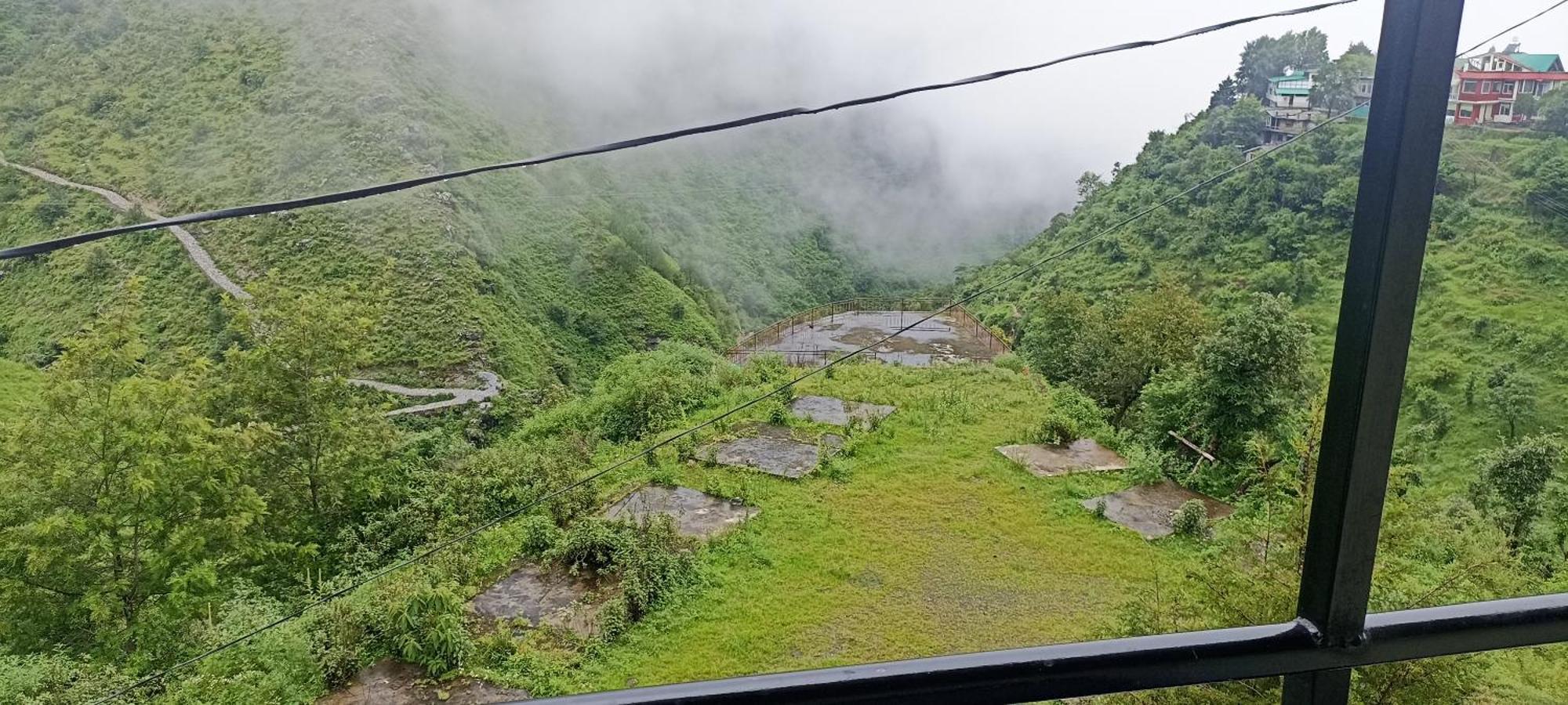 Icebergs Mussoorie - A Boutique Stay And 24 Hrs Roof Top Cafe Extérieur photo