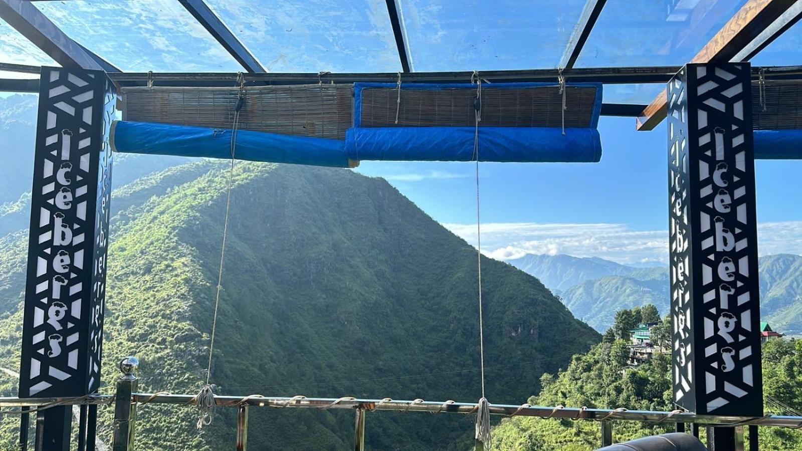 Icebergs Mussoorie - A Boutique Stay And 24 Hrs Roof Top Cafe Extérieur photo